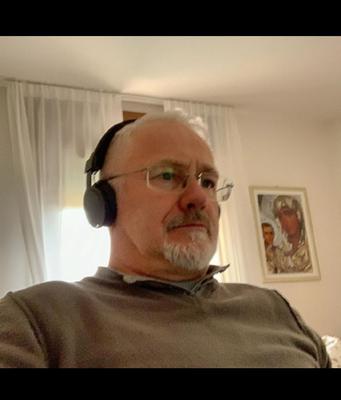 Stolen Image of an Innocent Man Used by African Scammers